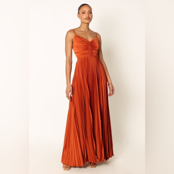 Petal & Pup Dresses & Skirts - PETAL & PUP NAIRA PLEATED MAXI DRESS - SUNSET ORANGE B2931